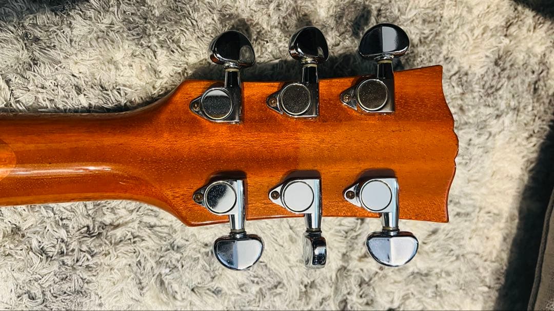 LaidBack レスポール　虎メイプル