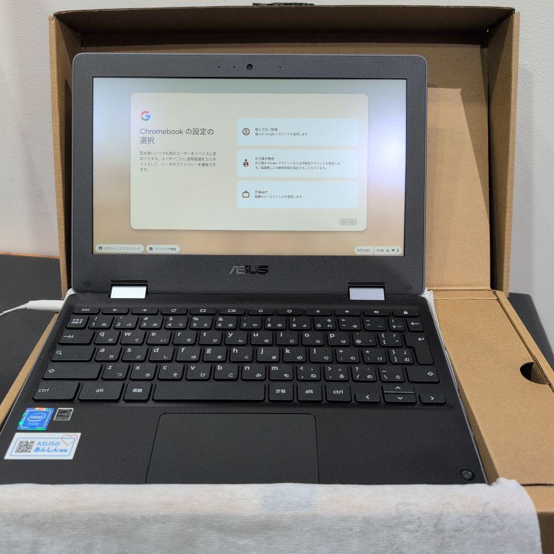 Chromebook　C214MA 登録のみほぼ未使用品 J