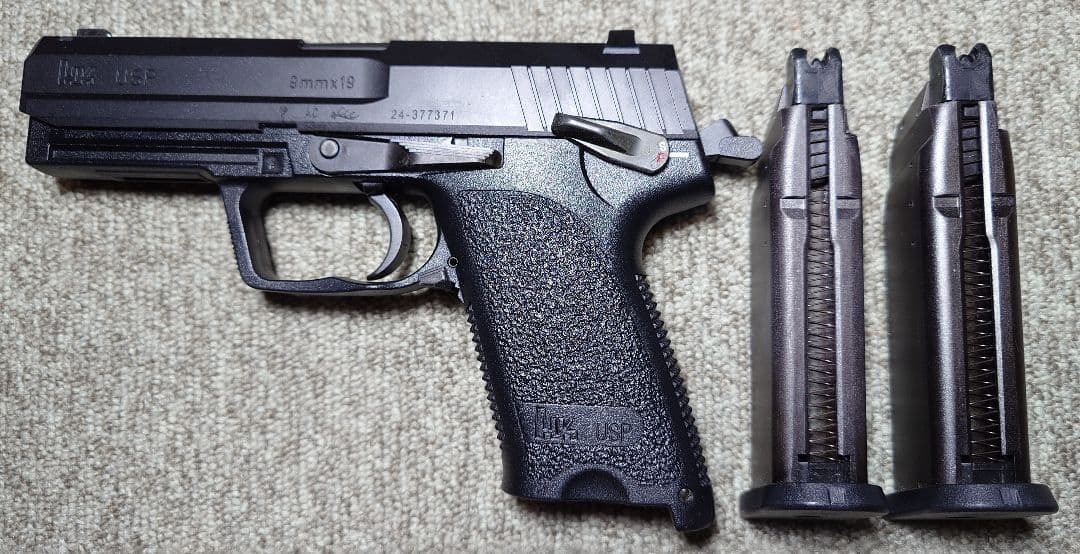 東京マルイ　ガスブローバック　ハンドガン　本体　h&k USP フルサイズ