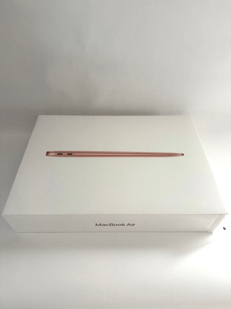ボス様【新品・未開封】 MacBook Air 13インチ M1 8GB/256