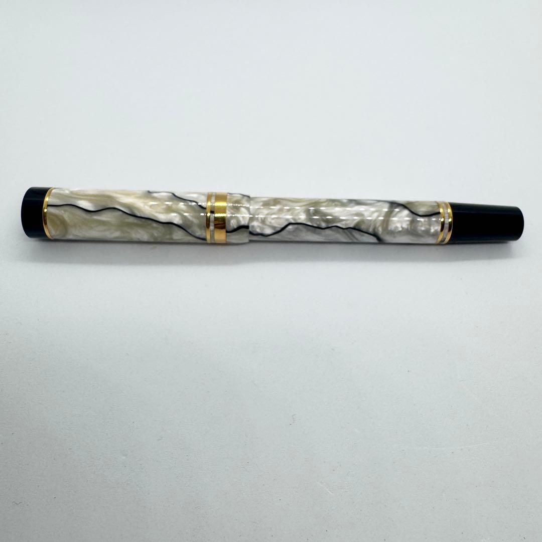 パーカー 万年筆 デュオフォールド　パール ブラック 18K センテニアル