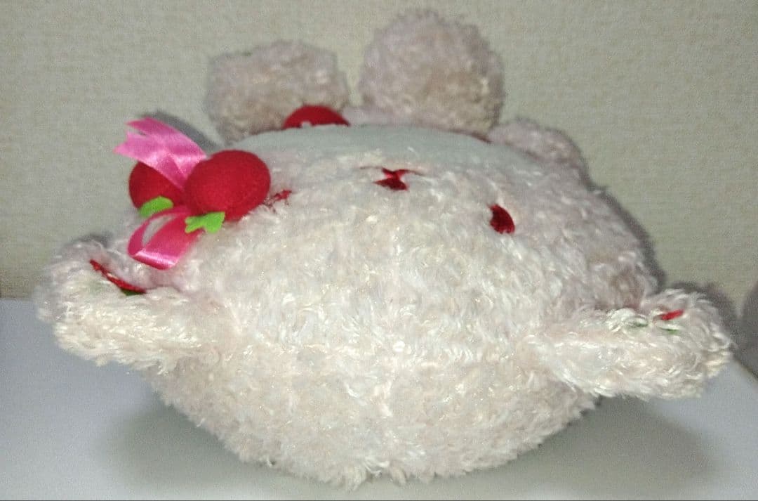 【激レア‼️希少‼️入手困難】ハローキティ 2009 ぬいぐるみ♡いちご♡くま