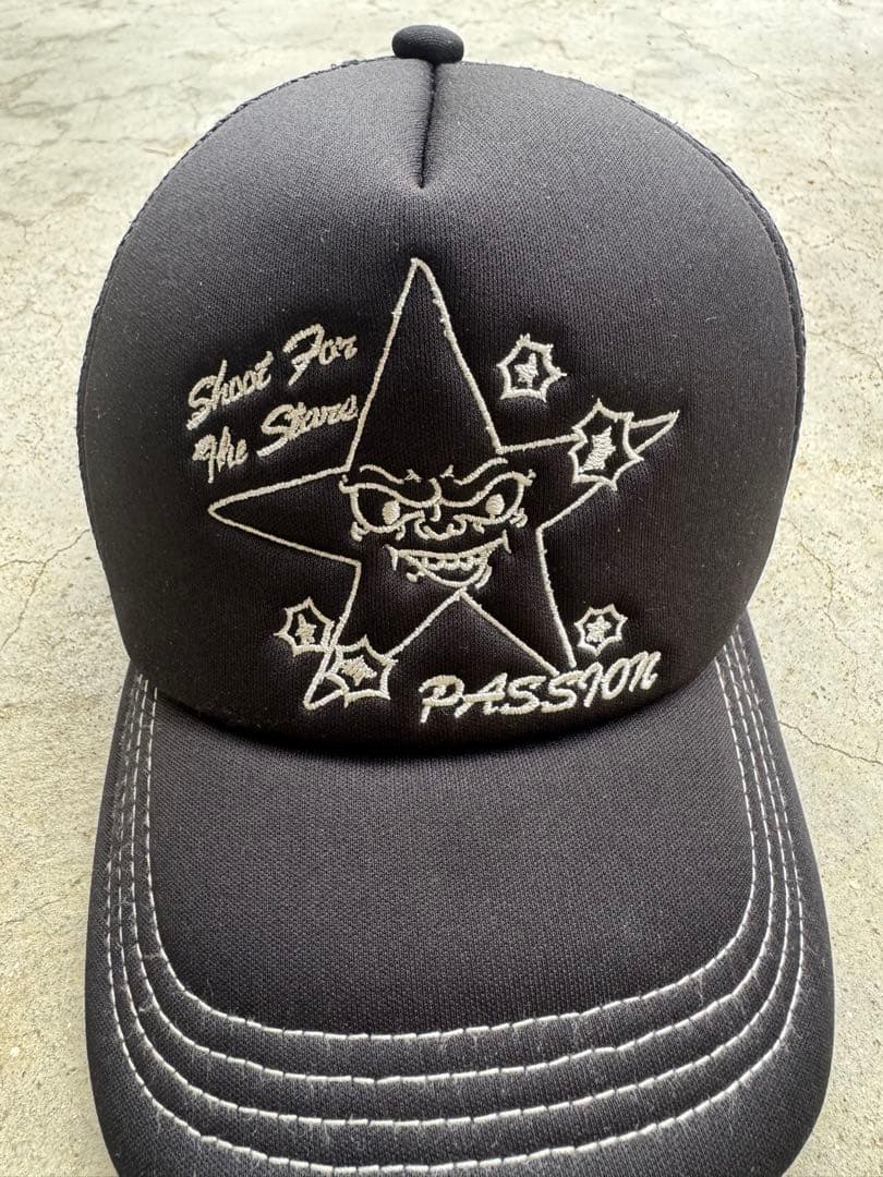 passionキャップ　バッジ付き