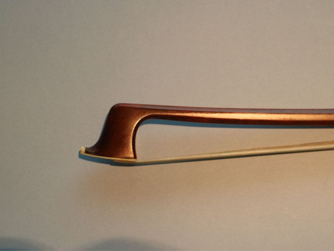 ビオラ弓　無銘