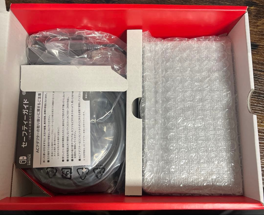 Nintendo Switch 未使用品