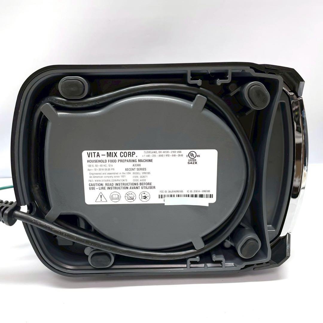 ほぼ新品バイタミックス　高級グレードA3300 高性能ブレンダーAscent