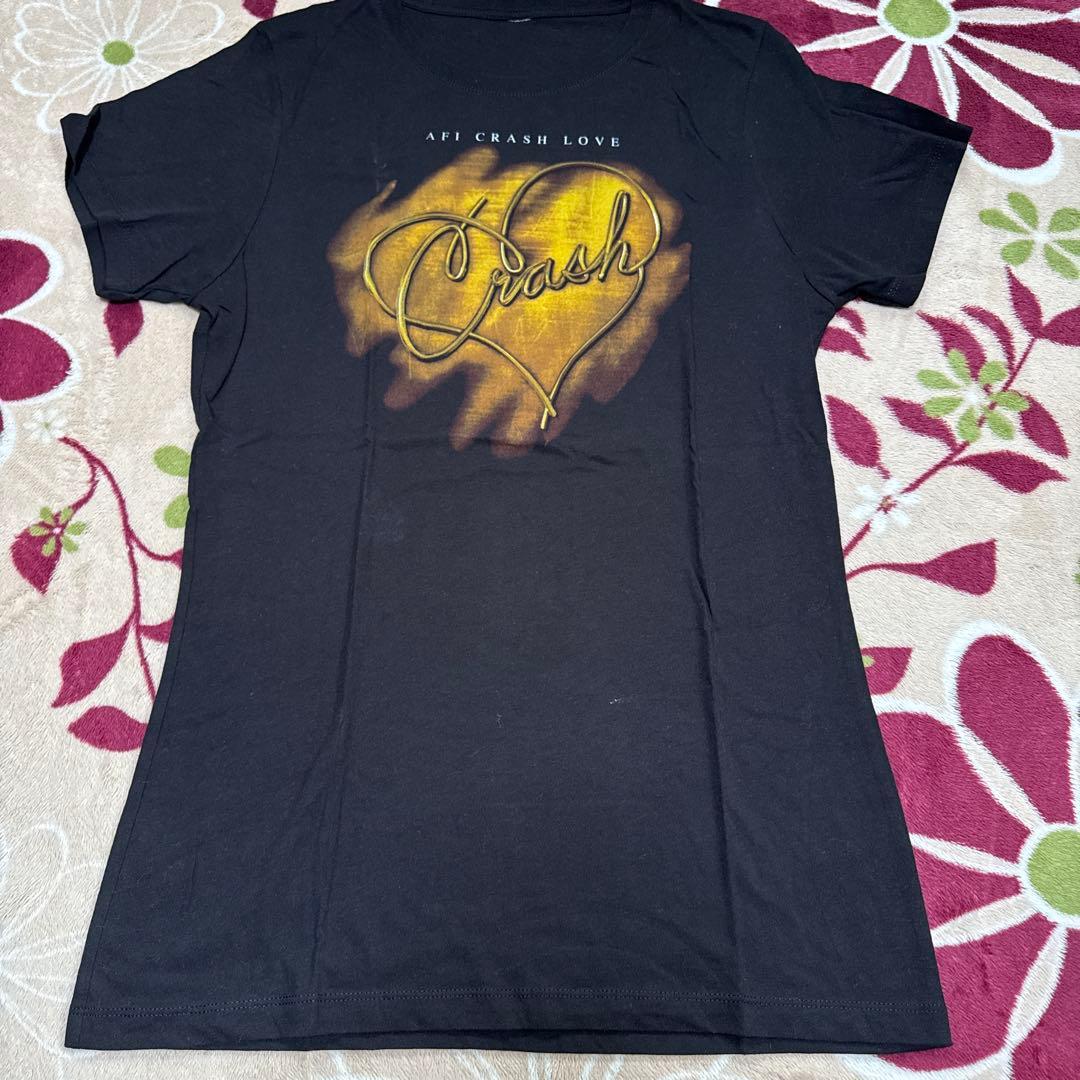 afi crush love Tシャツ