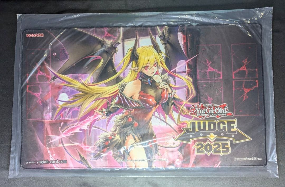 未開封 紅涙の魔ラクリモーサ プレイマット 遊戯王 JUDGE 2025