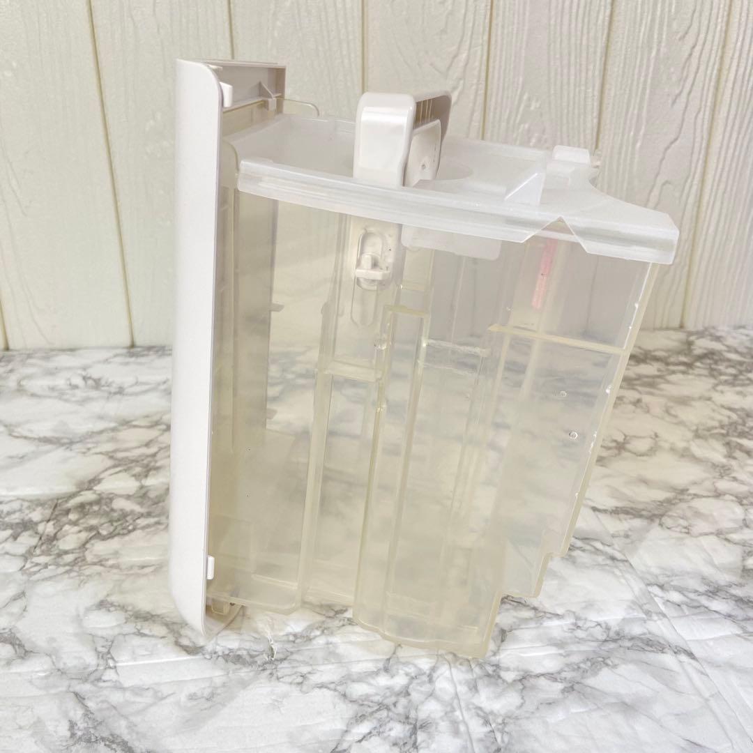 【週末セール】シャープ衣類乾燥機除湿機 プラズマクラスター8畳 CV-N71-W