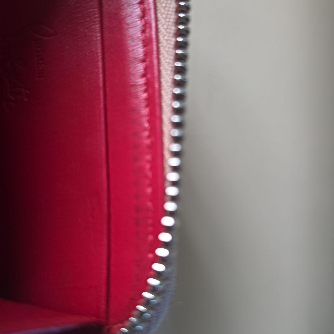 『引っ越しセール』ルブタン　ケース、カードケース