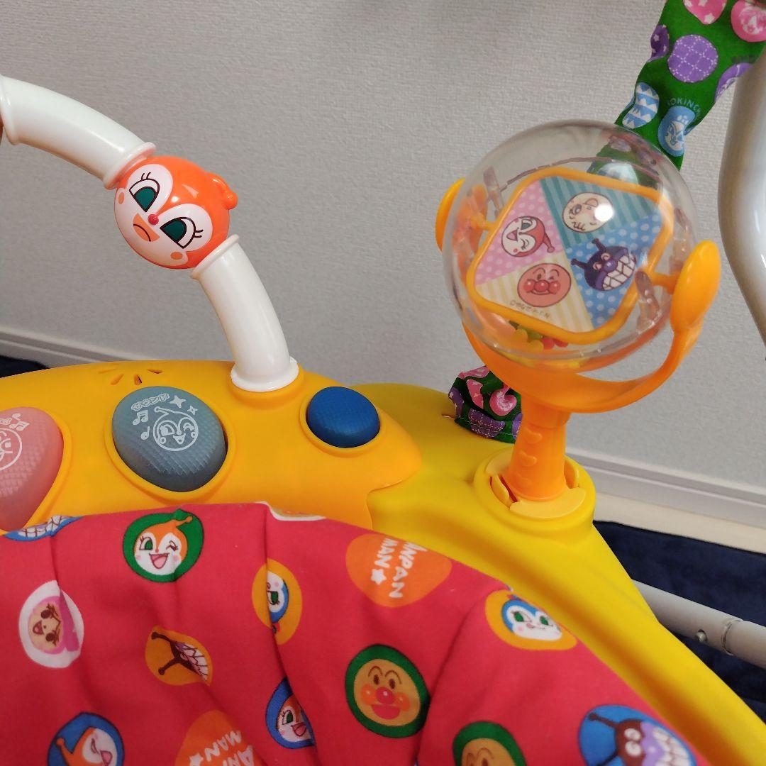 元気いっぱい！アンパンマンベビージャンパー