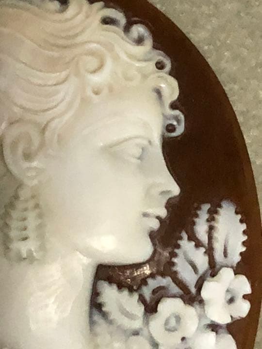 カメオ　ルース　192 貴婦人【作家サインあり】中古　rカメオ　rカメオルース