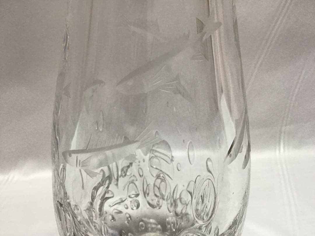 カガミクリスタル　各務満　花瓶　鮎