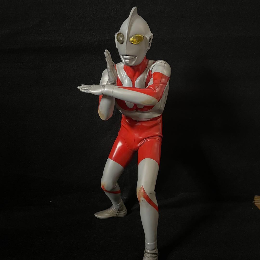 海洋堂ウルトラマンソフビリペイント完成品