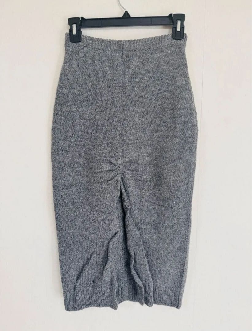 PRADA ニットスカート