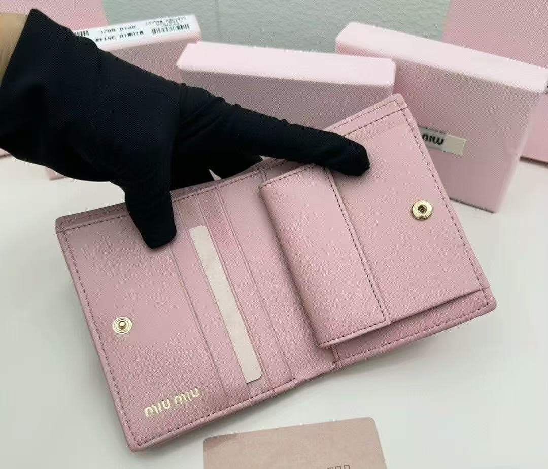 miu miu 折り財布 3