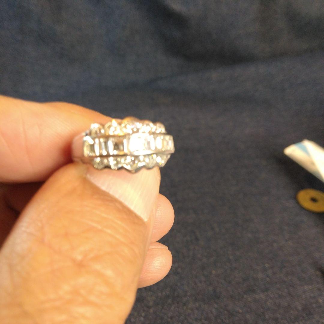 エレガント Pt900 リング ダイヤモンド　中古品