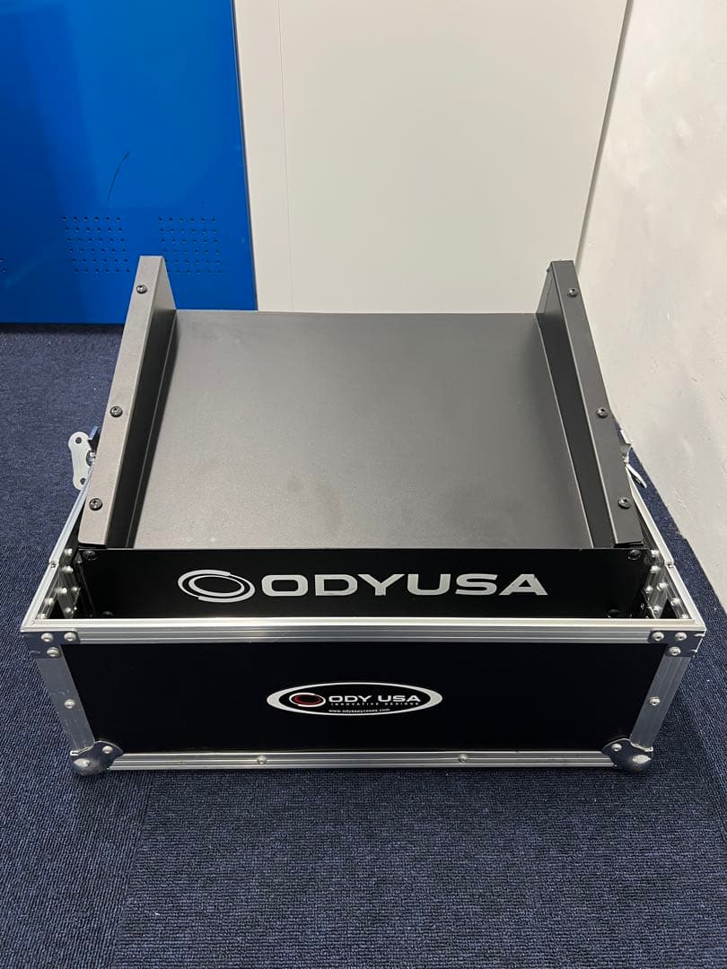 ODYS USA 中型アルミニウム収納ケース