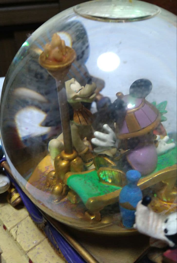 Disney☆ミッキーと仲間たち☆スノーグローブ