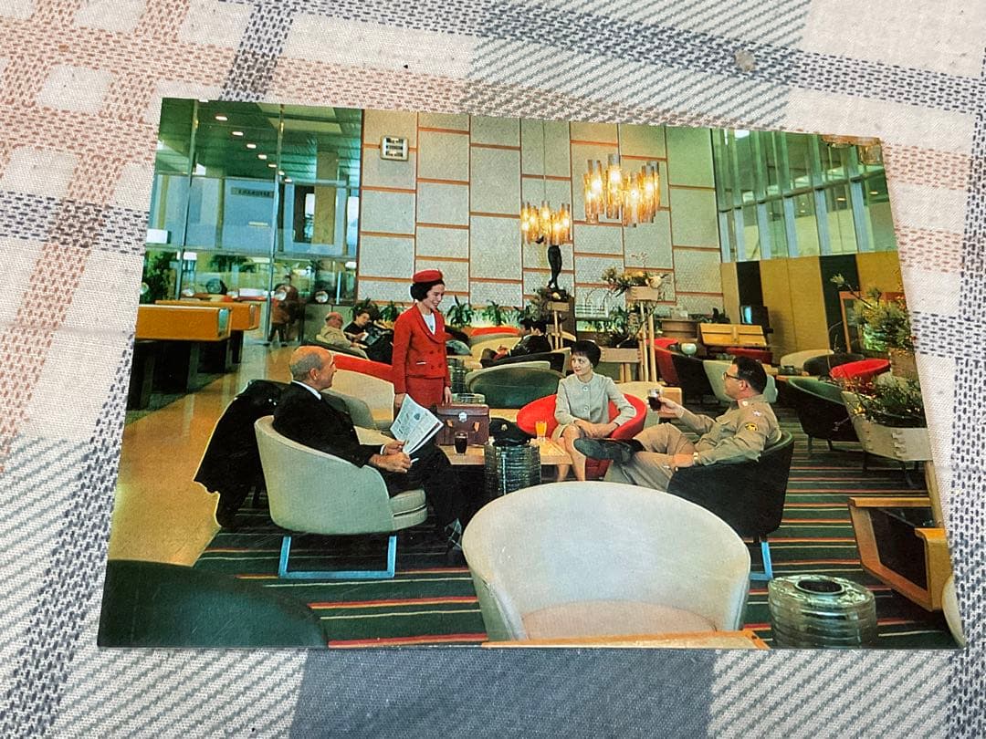 1950年から1960年代と思われる　羽田空港の絵葉書。【昭和ノスタルジー】。