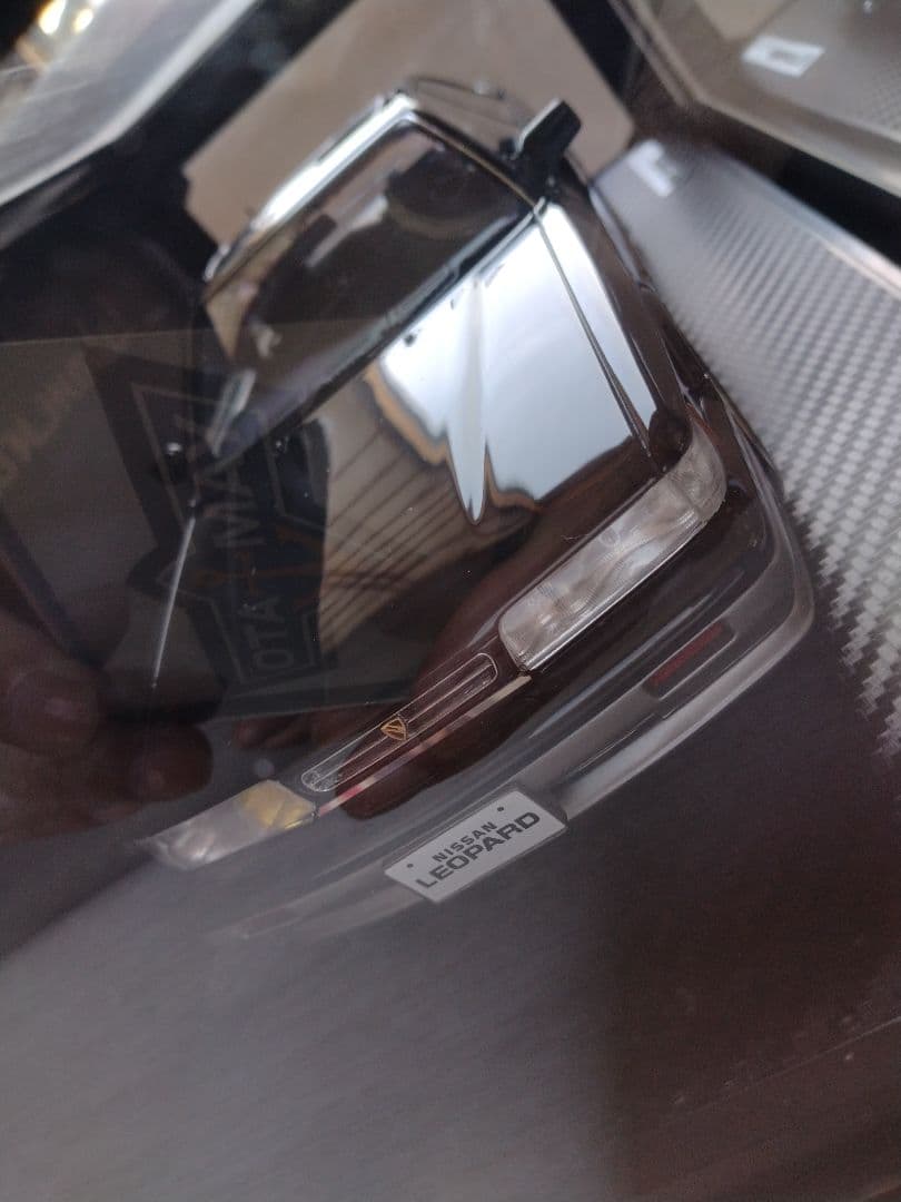 Junichi　1/18レパード　F31　アルティマ　ブラックツートン