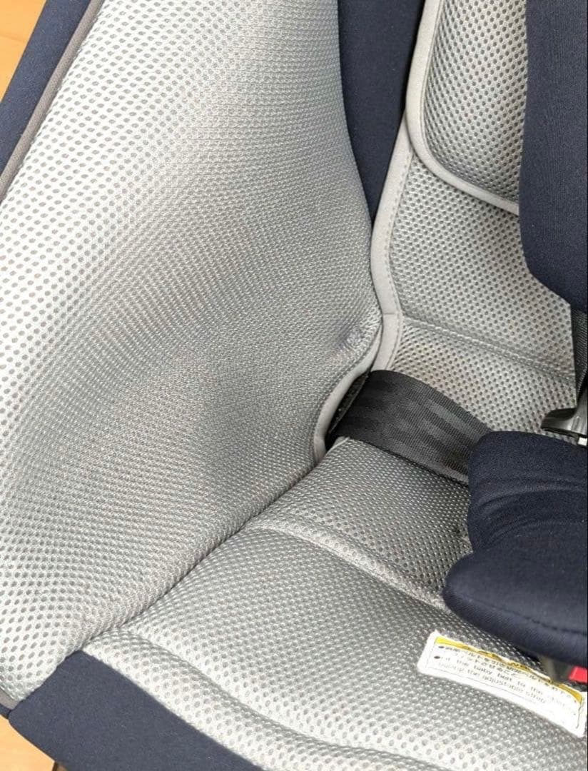 【美品】Combi クルムーヴ アドバンス ISOFIX エッグショック