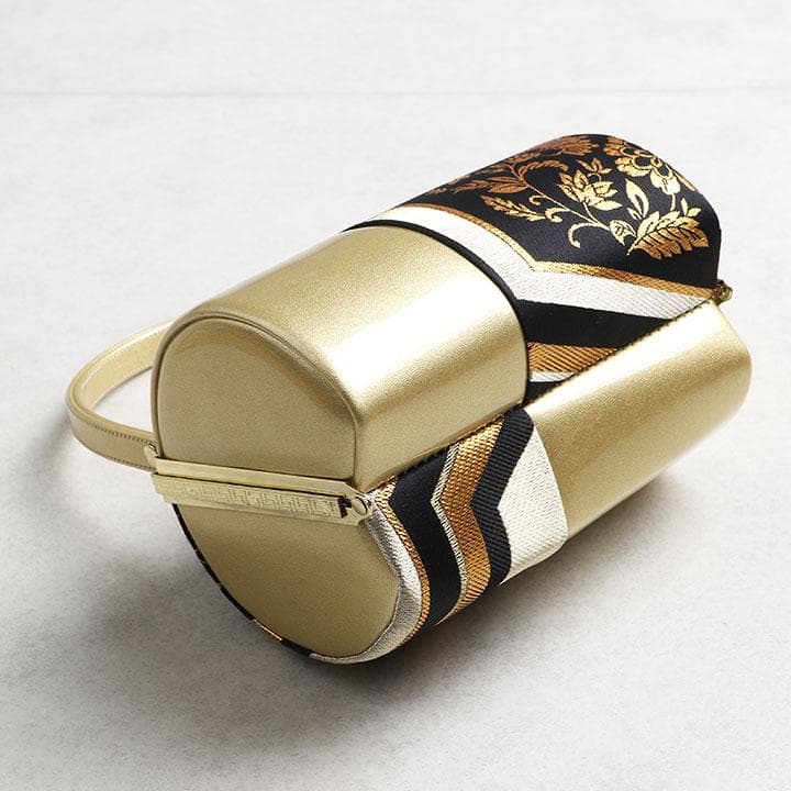 【新品】草履バッグセット　黒地に古典柄 帯地 03662