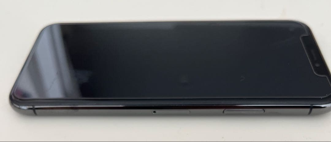 iPhone XS 250GB スペースグレー