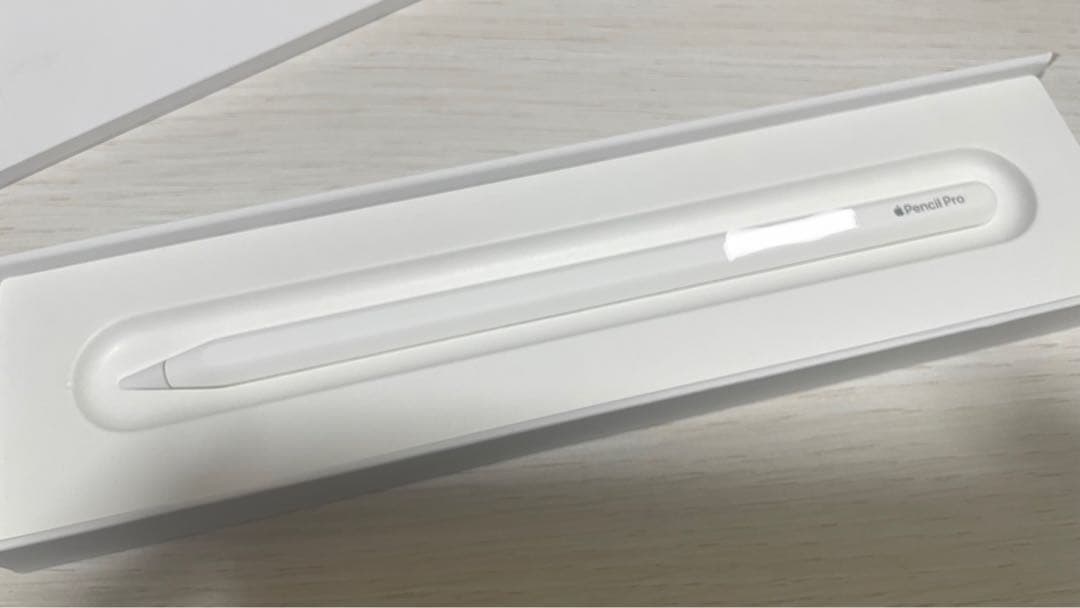 メ*オ様 Apple Pencil Pro ホワイト