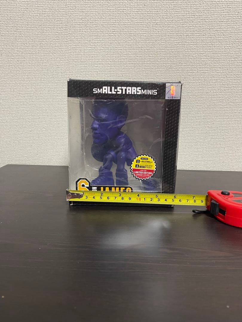 NBAレブロンSMALL-STARSMINIS フィギュア セット