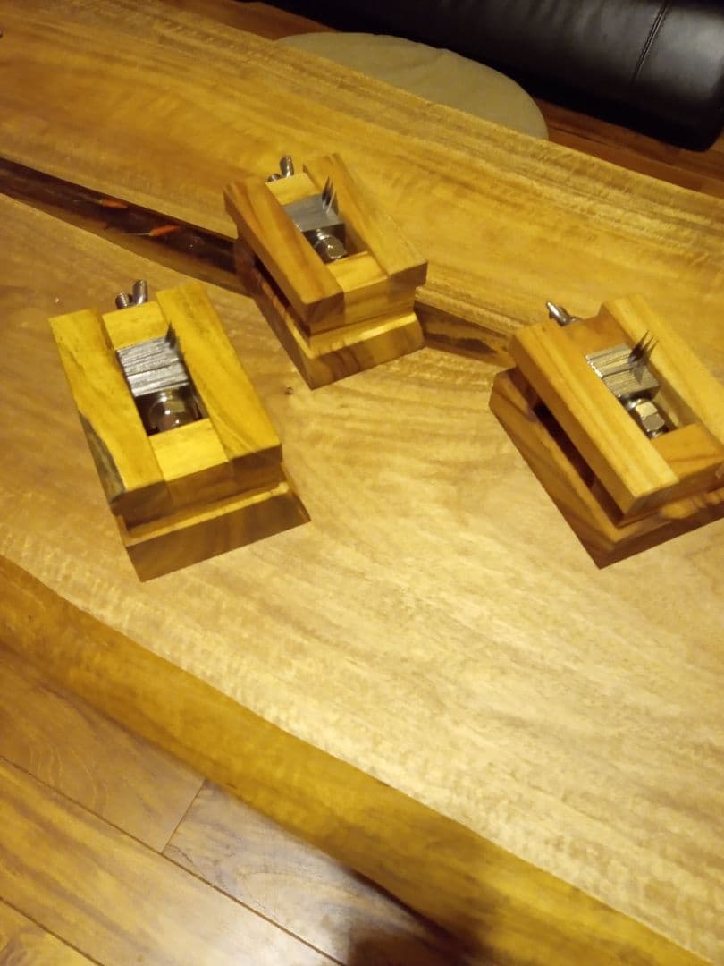 ラウハラ専用アイテムキュ―ブくんミニカッター＆鞣し棒セット