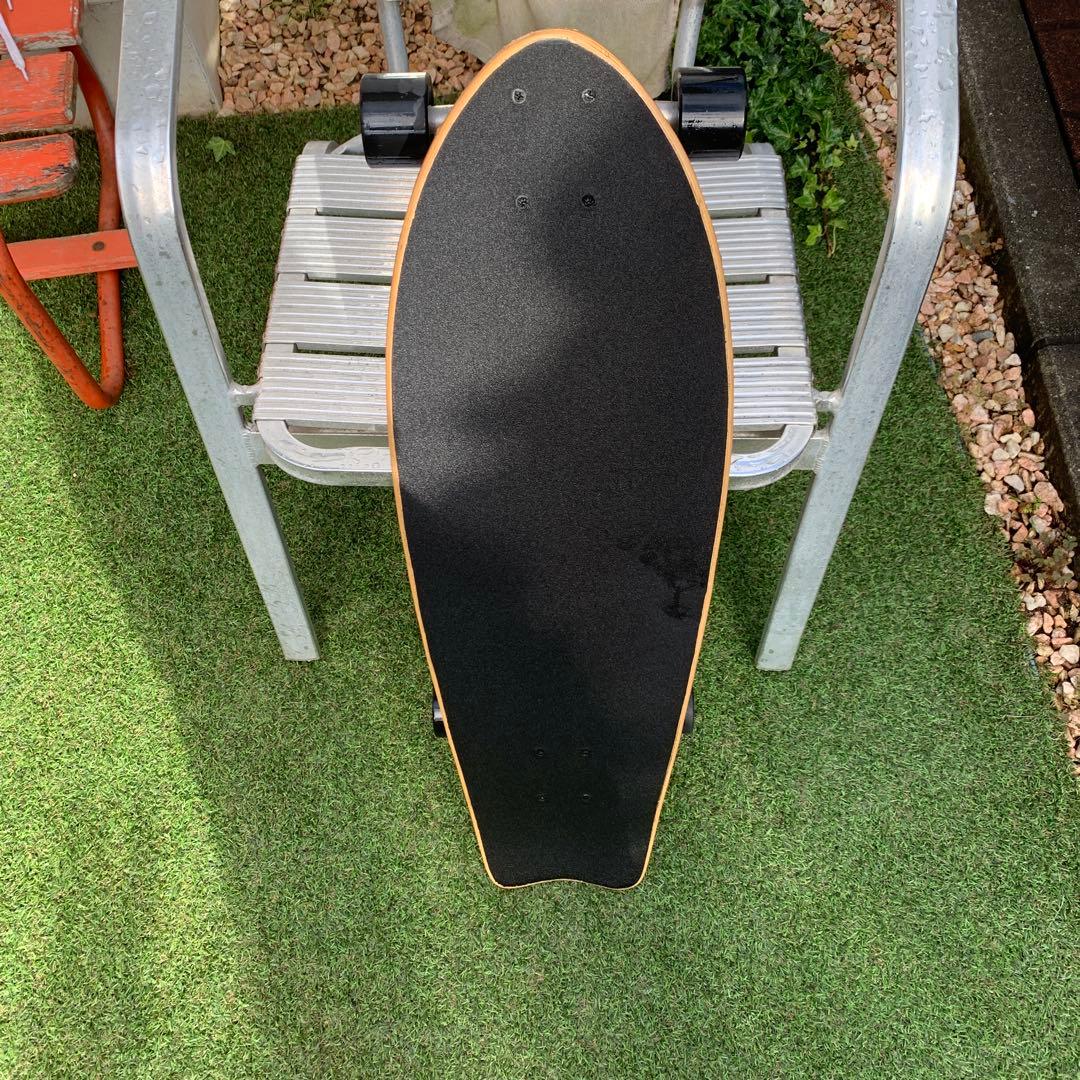 サーフスケートボード