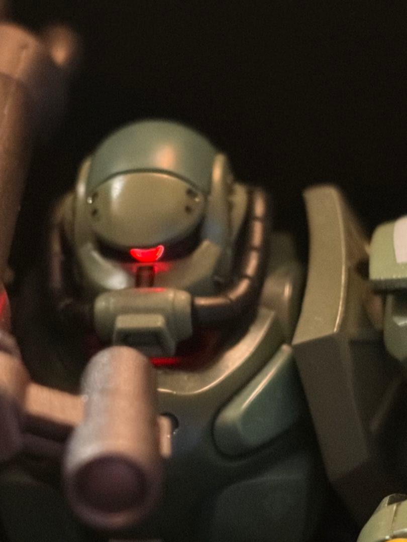 HG 1/144 GQザク 全塗装+LED仕様