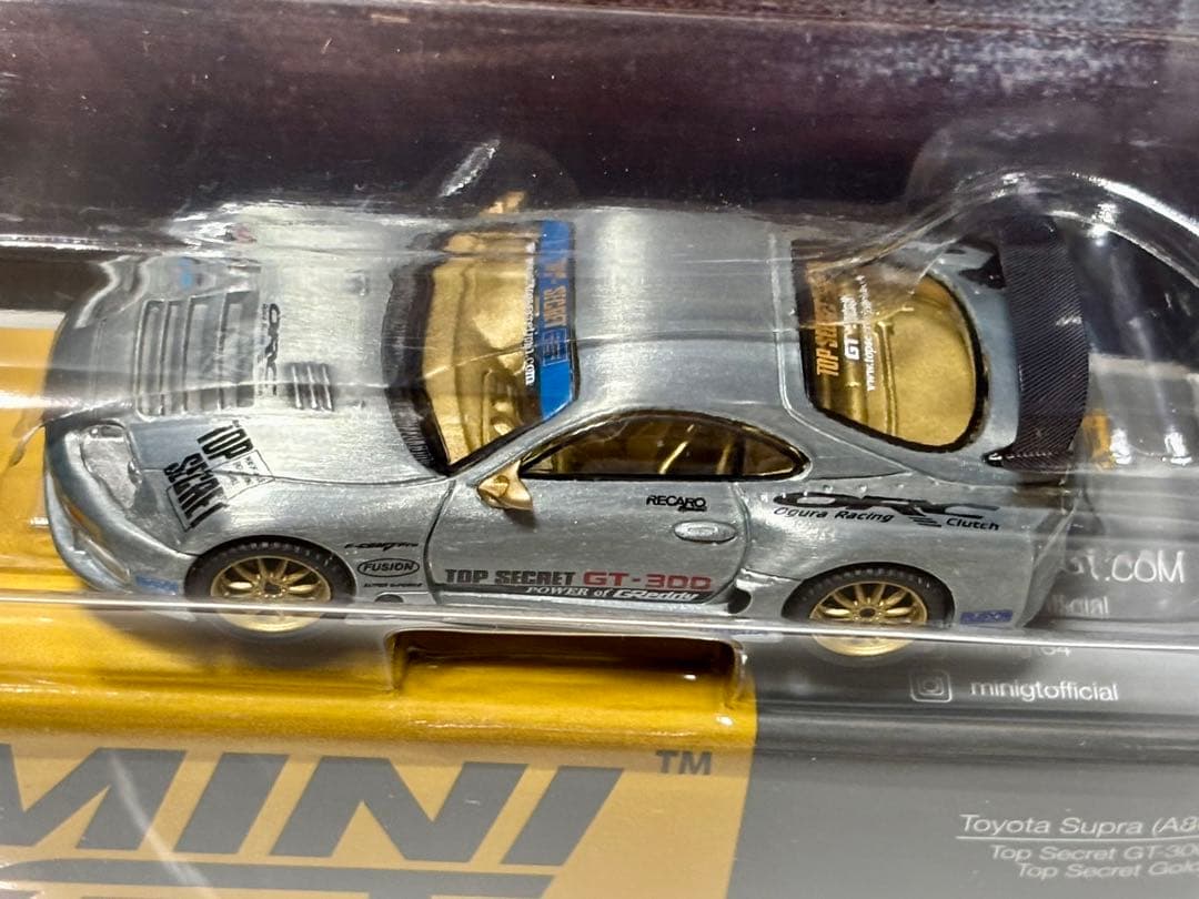 「Chase」1/64 MINI GT Toyota Supra (A80)