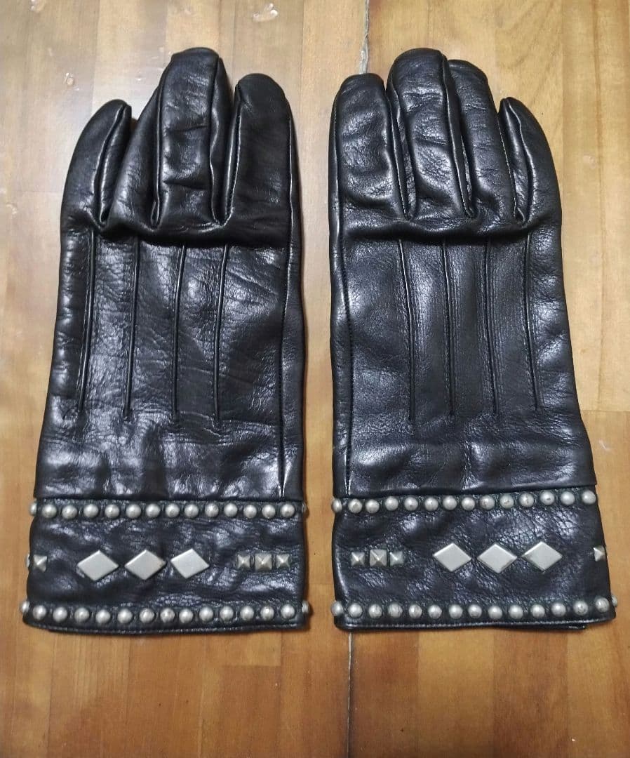 UNDERCOVER アンダーカバー スタッズレザーグローブ