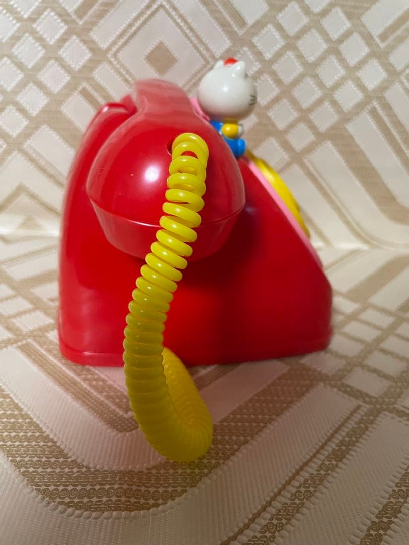 昭和レトロ　東邦化工　サンリオ　ハローキティ　キティちゃん　電話　当時物　希少