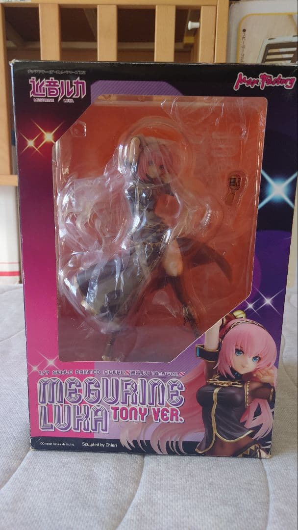 巡音ルカ Tony Ver. フィギュア