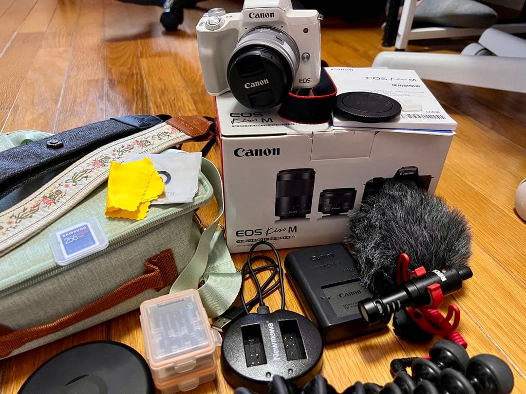 Canon EOS Kiss M ホワイト セット