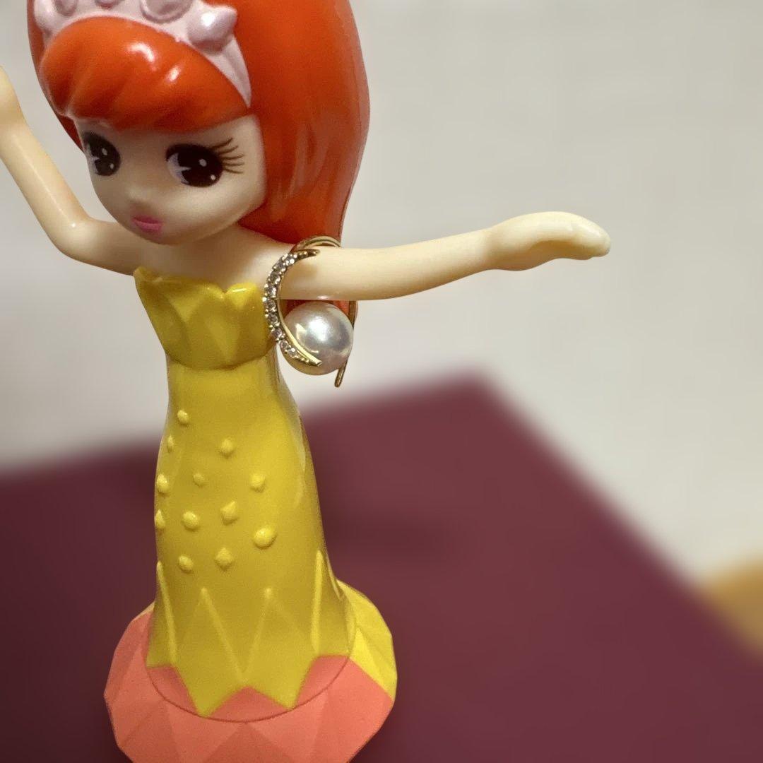 パールとクリスタルのフープイヤリング