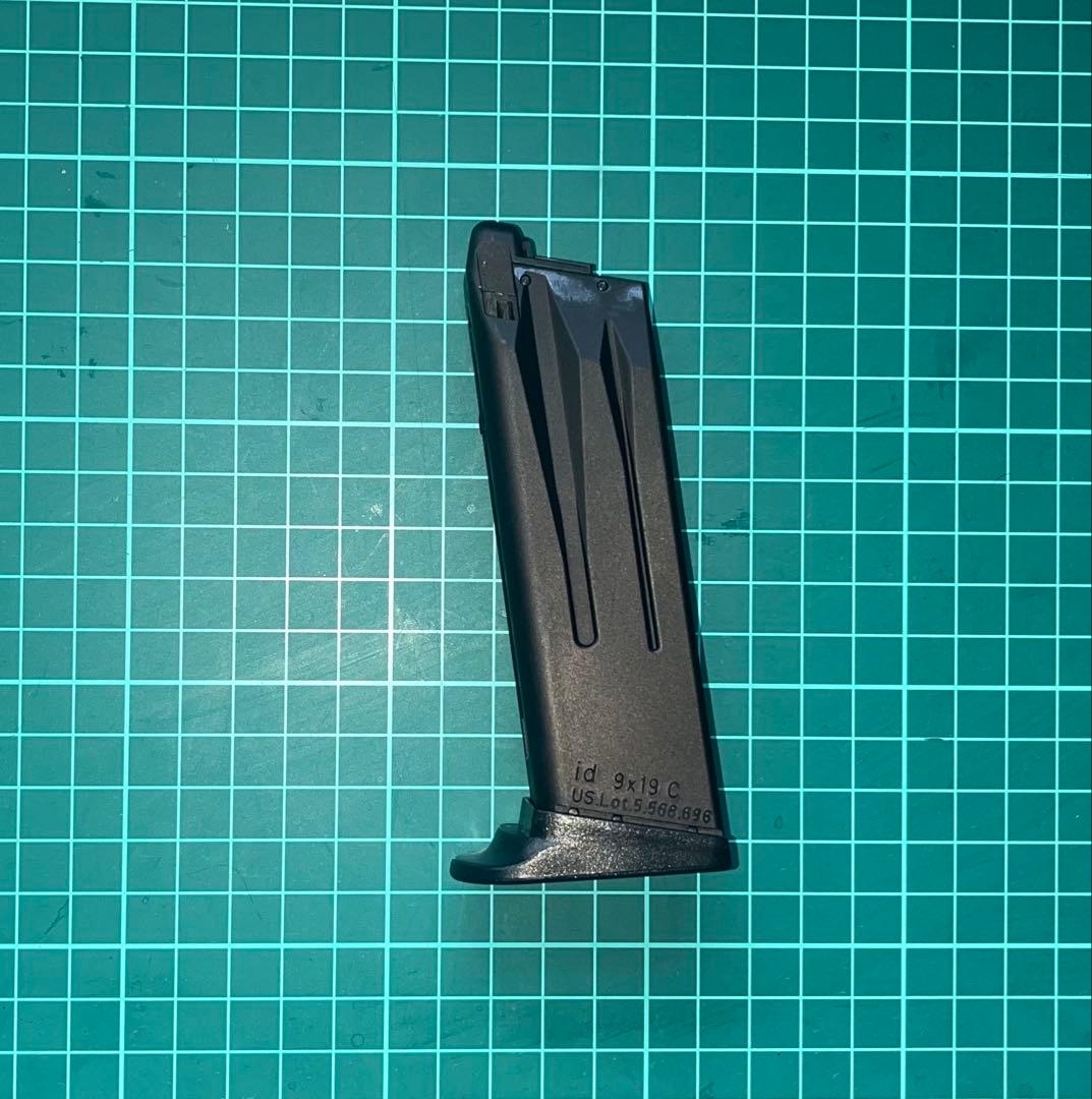 ケーエスシーKSC USPコンパクト　ガスガン 玩具　トイガン