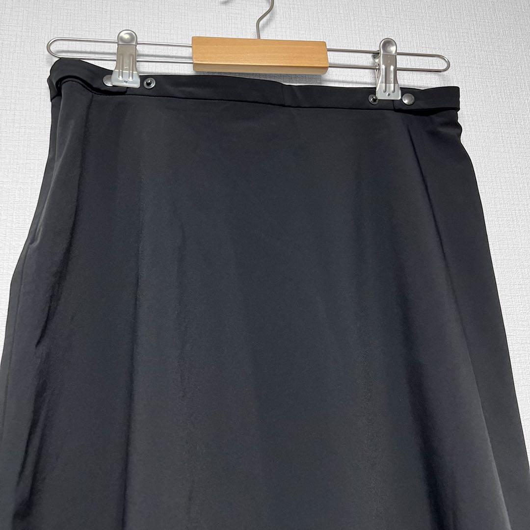 PRADA プラダスポーツ ナイロン フレアスカート 膝丈 黒 ポケット 40