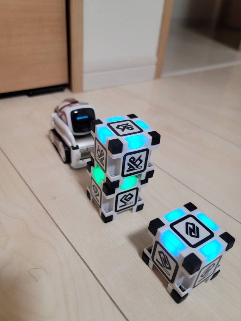 タカラトミー　コズモ　COZMO