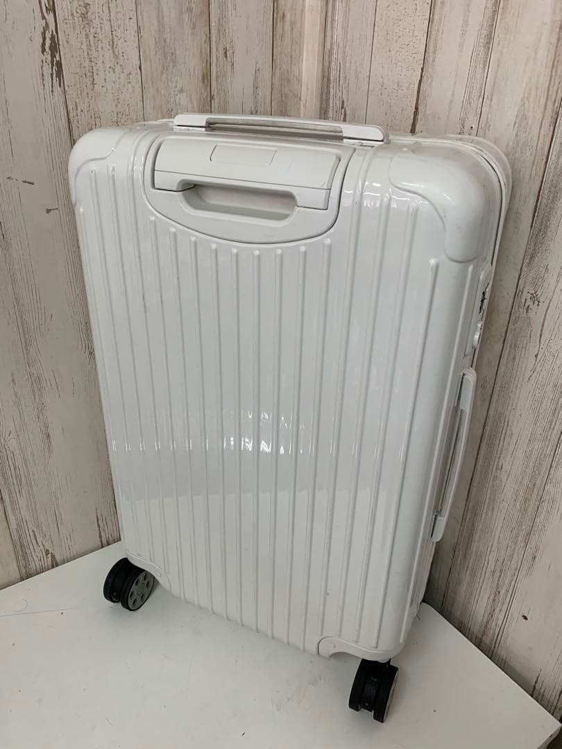 RIMOWA エッセンシャル　チェックインM