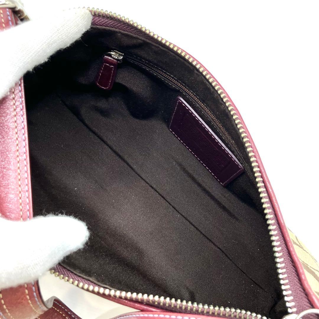 【美品】COACH コーチ ハンドバッグ アクセサリーポーチ シグネチャー　紫