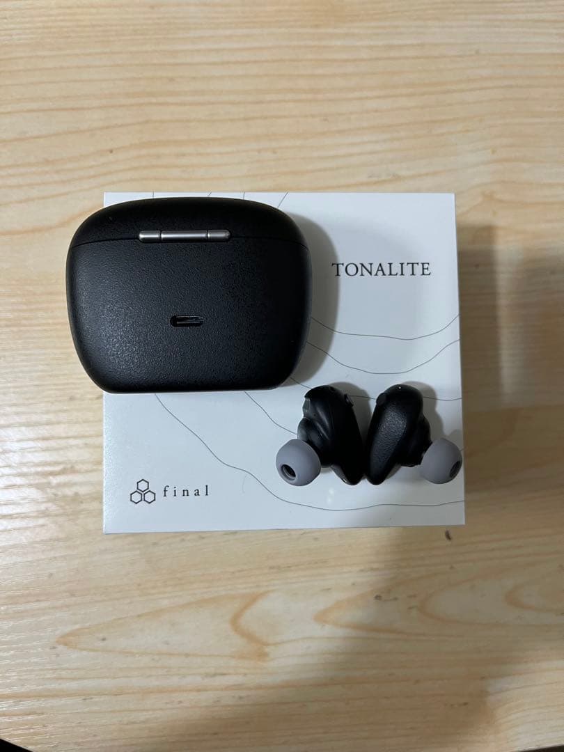 final TONALITE ワイヤレスイヤホン ブラック