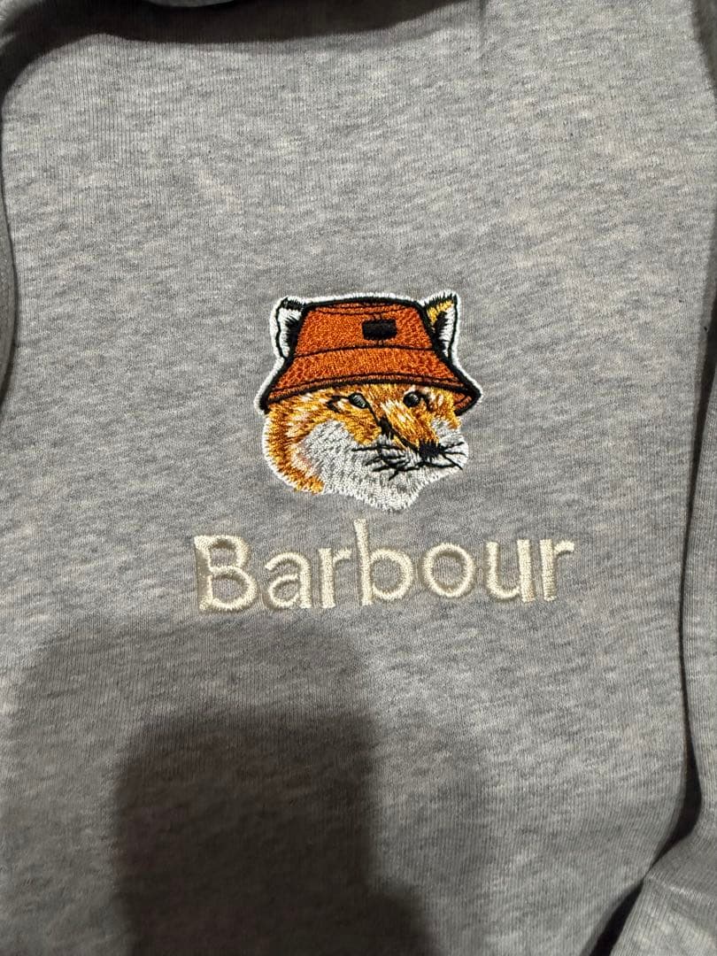 Barbour Maison Kitsuné パーカー