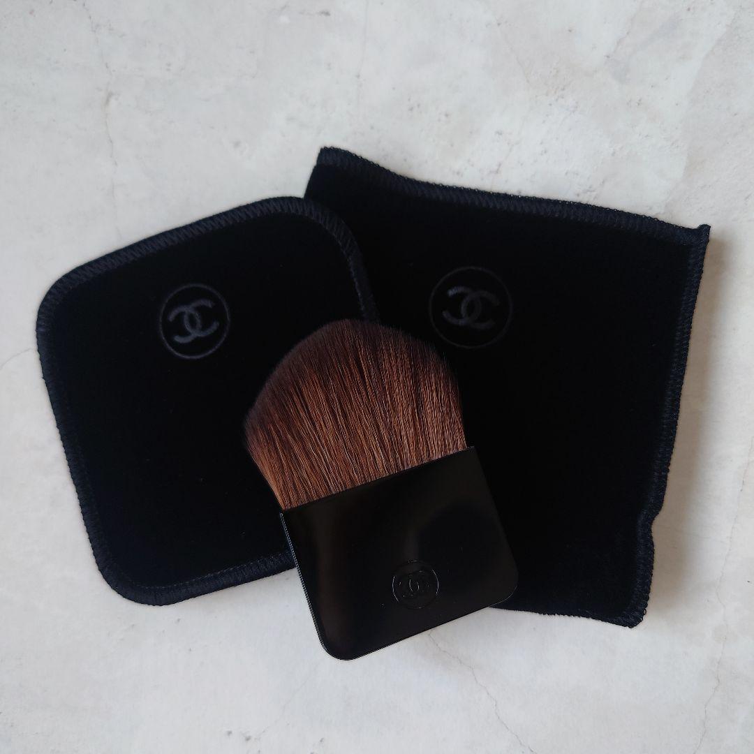 シャネル　チークカラー　ファンテジー ドゥ シャネル