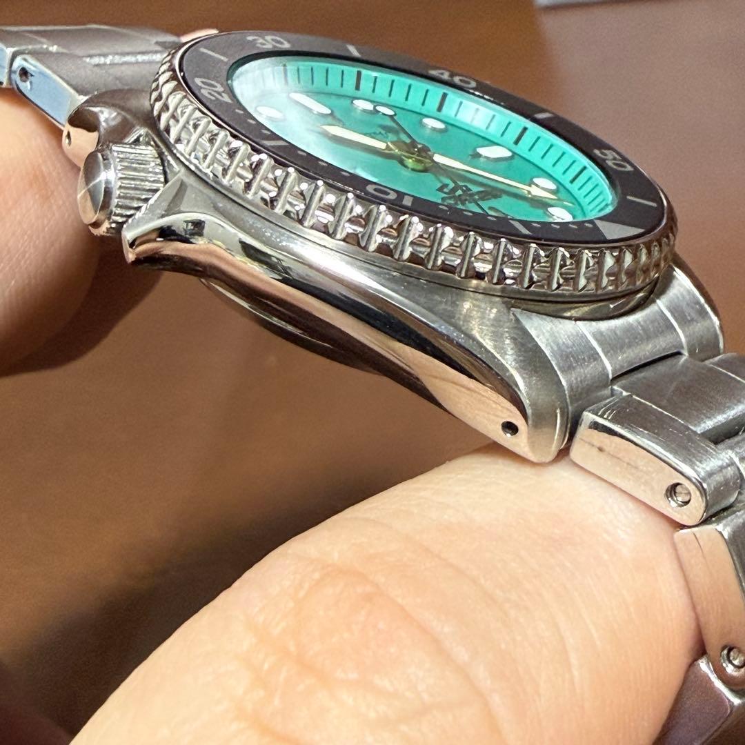 ち*も様 【極美品】SEIKO 5自動巻き時計 SBSA229 ターコイズ