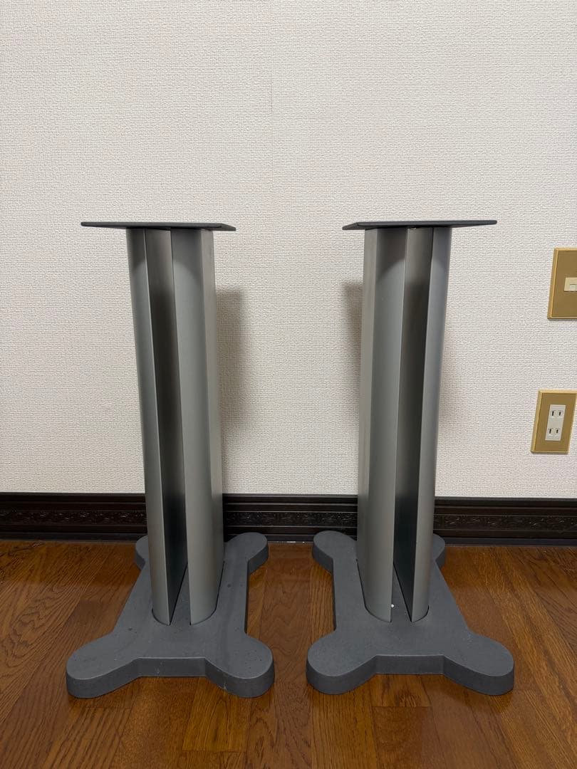 スピーカースタンド ビーアンドダブリュー B&W FS700CM スタンドペア