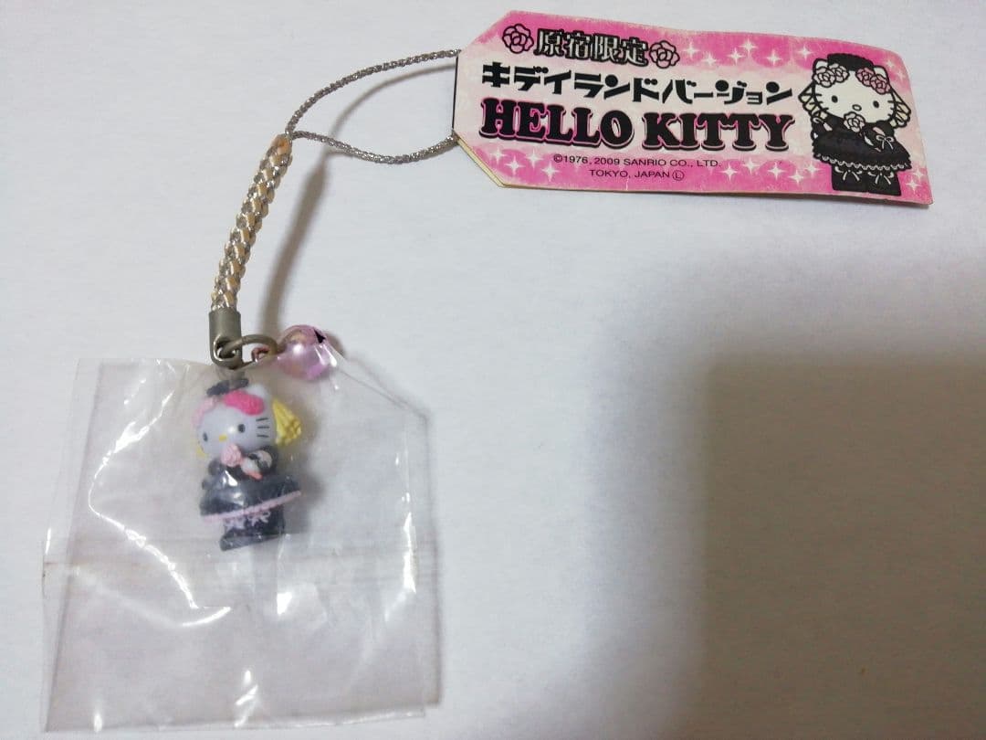 (新品ですが、少し汚れあり)ハローキティ 原宿限定 キデイランドバージョン